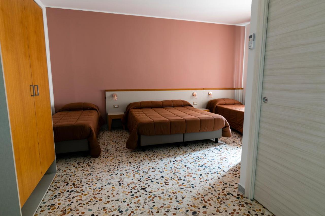 Spira Mirabilis Napoli Hotel Buitenkant foto