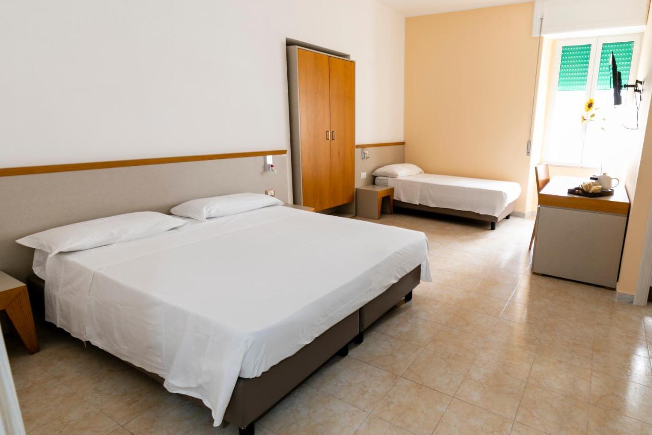 Spira Mirabilis Napoli Hotel Buitenkant foto