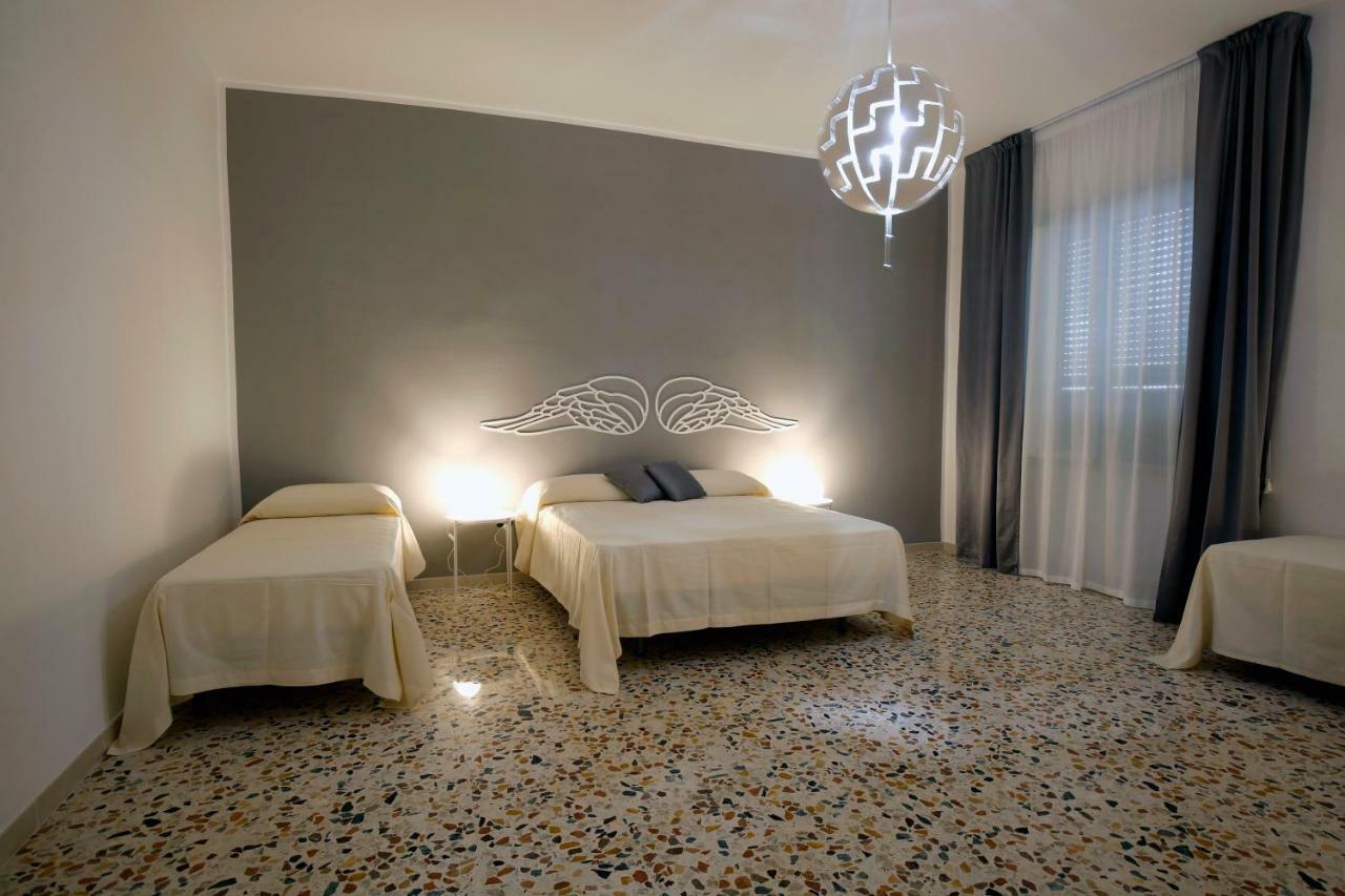Spira Mirabilis Napoli Hotel Buitenkant foto